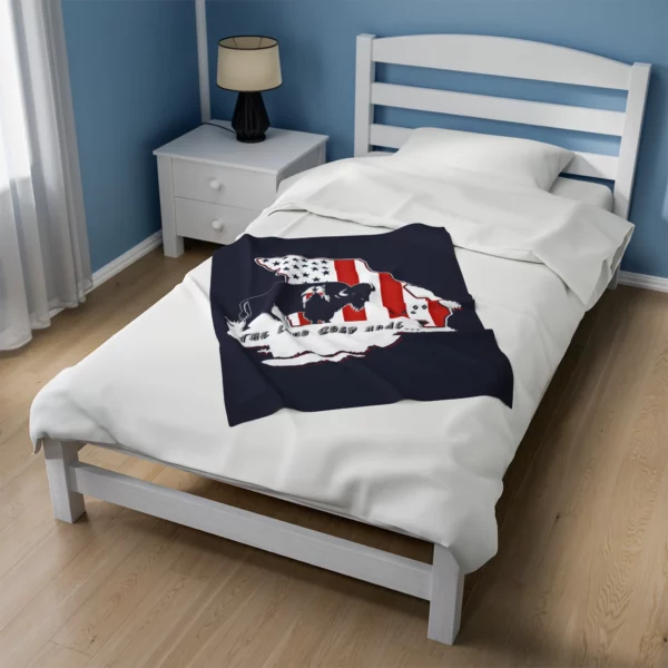 Velveteen Plush Blanket - Missouri - LRH - navy - Image 5