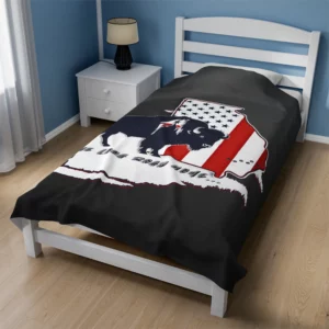 Velveteen Plush Blanket - Georgia - LRH - charcoal gradient